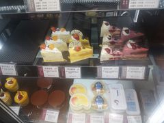 -苹果花园(龙漕路店)