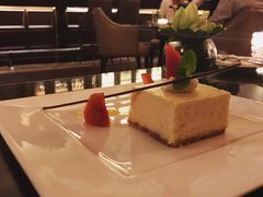 -LONG BAR 廊吧(外滩华尔道夫酒店)