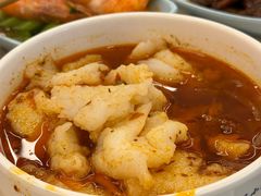 -同济大学本部学苑饮食广场