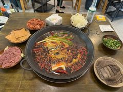 -黄潇洒老火锅(九眼桥宏济巷店)