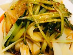 新疆凉皮-新疆伊宁远征餐厅