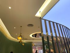 大堂-奈雪的茶(亨特国际广场店)