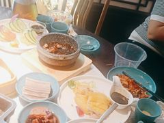 -荷塘秋月·本帮江浙菜(国权路店)