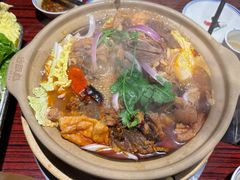 -沙胆彪炭炉牛杂煲(上海日月光广场店)
