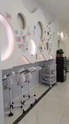 -蕾特恩专业祛痘·皮肤管理