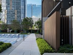 -深圳国际会展中心希尔顿酒店(前海华发冰雪世界店)