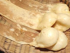 乡村锅边馍馍-万重锦·人文川菜馆(骡马市店)