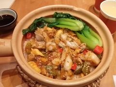 -煲仔皇腊味煲仔饭(经四万达店)