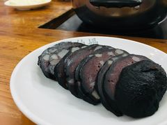 -苗伯妈酸汤火锅