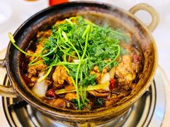 奇味鸡煲-渝君重庆火锅(嘉宾路店)
