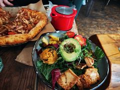 藜麦牛油果豆腐色拉-O'mills Sourdough Bakery&Bistro(永嘉路店)