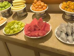-大中华希尔顿酒店-念自助餐·嗨啤·小龙虾