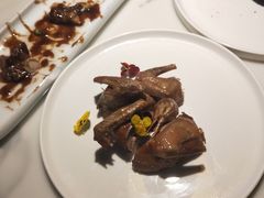 玻璃脆皮鸽-柳莺湖上·湖景餐厅·江南菜(西湖店)