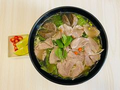越食经典牛肉河粉-泰越越(古盛路店)