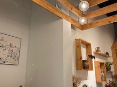 -墨居上隐·院子里火锅(峨眉店)