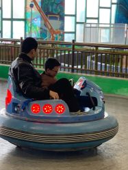 -维佳童话镇演出现场(徐东店)