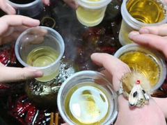 -渝嘴小老弟老火锅(华新村店)