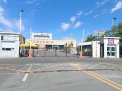 -霍尔果斯国门景区