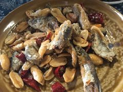 干煸小鱼-张关合渣(航空大道店)