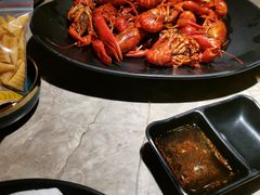 -沪小胖小龙虾(淮海中路旗舰店)