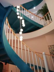 -新蝶变皮肤管理中心