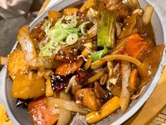 炖鸡-姜虎东白丁烤肉(苏州中心店)