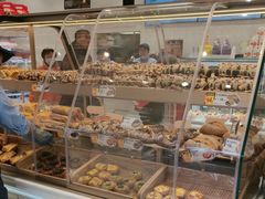 -85度C(生甜甜圈研究工坊·上海松江人民北路店)