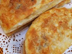 -李连贵熏肉美食酒楼(东市商贸店)