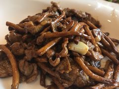 -静之湖湖畔餐厅