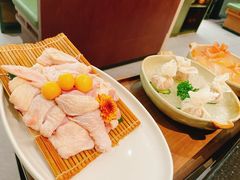 -得意咚瓜·顺德鱼生·冬瓜火锅(深圳首店)