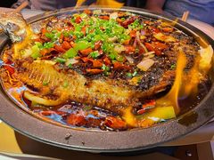 -鸣记脆皮烤鱼·海鲜烤鱼(三八广场店)