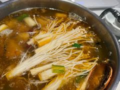-七欣天香辣蟹火锅(闵行浦江欢乐颂店)