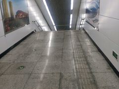 -马栏广场(地铁站)