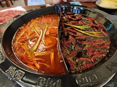 -重庆川渝肥妹火锅