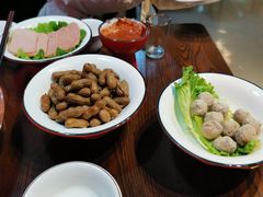 -虾弄弄海派小龙虾·牛羊蝎子火锅