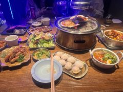 -鑫釜山海鲜烧烤(鑫丰国际店)