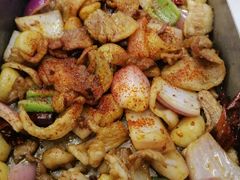 -老东镇啤酒屋海鲜加工·蒸汽海鲜·海鲜烧烤(台东店)