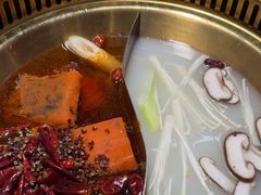 -欠火锅·水牛毛肚·团建聚餐·生日宴(何山路店)