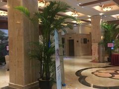 -山明水秀大饭店