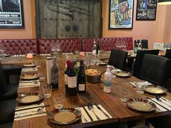 -SISTERS BAR RESTAURANT川意酒馆(嘉善老市H楼店)