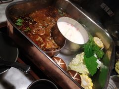 红汤梭边鱼锅-新辣道鱼火锅(国瑞城店)