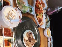 -唯成•韩国炭火烤肉 유성고기