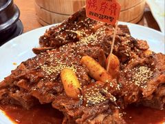 -喇喇排骨火锅·传统韩式脊骨汤(望京西园总店)