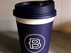 -巴黎贝甜(大宁国际商业广场店)