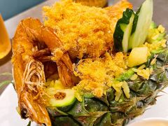 菠萝海鲜炒饭-美奈小馆·越南料理(中航城君尚购物中心店)