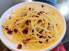 酸辣土豆丝-张大嘴菜馆(庞各庄店)