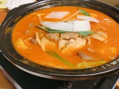 襄阳砂锅牛三鲜-莲餐厅·湖北菜·藕汤是头牌(愚园路店)