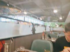 -金滏山烤肉·海鲜·火锅自助餐厅(襄阳万达店)