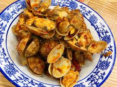 -江城燕子大排档(江汉路步行街店)