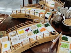 -香麒园·过桥米线·南湖雅宴